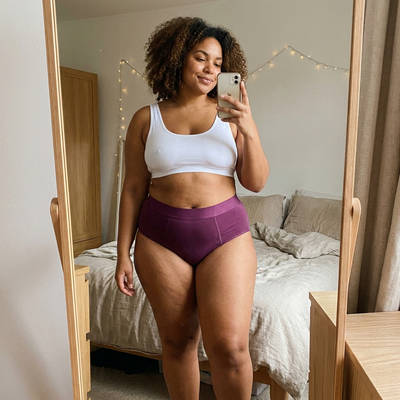 Huggd High-Waisted Cotton Brief - Customer Mirror Selfie