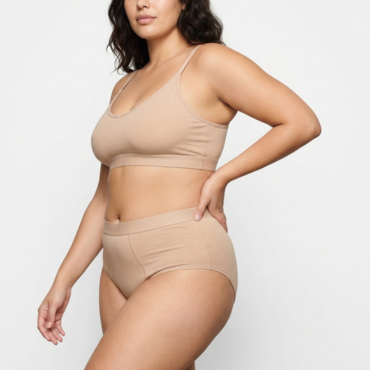 Huggd High-Waisted Cotton Brief - Three Quarter Angle
